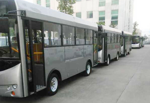 出口泰国23座电动小公交